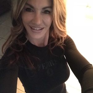 Meet your Posher, Leigh